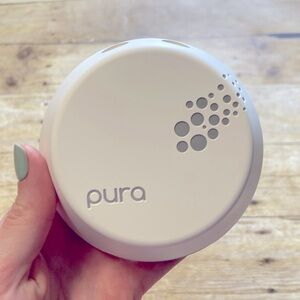 Pura 3 Smart Fragrance Diffuser